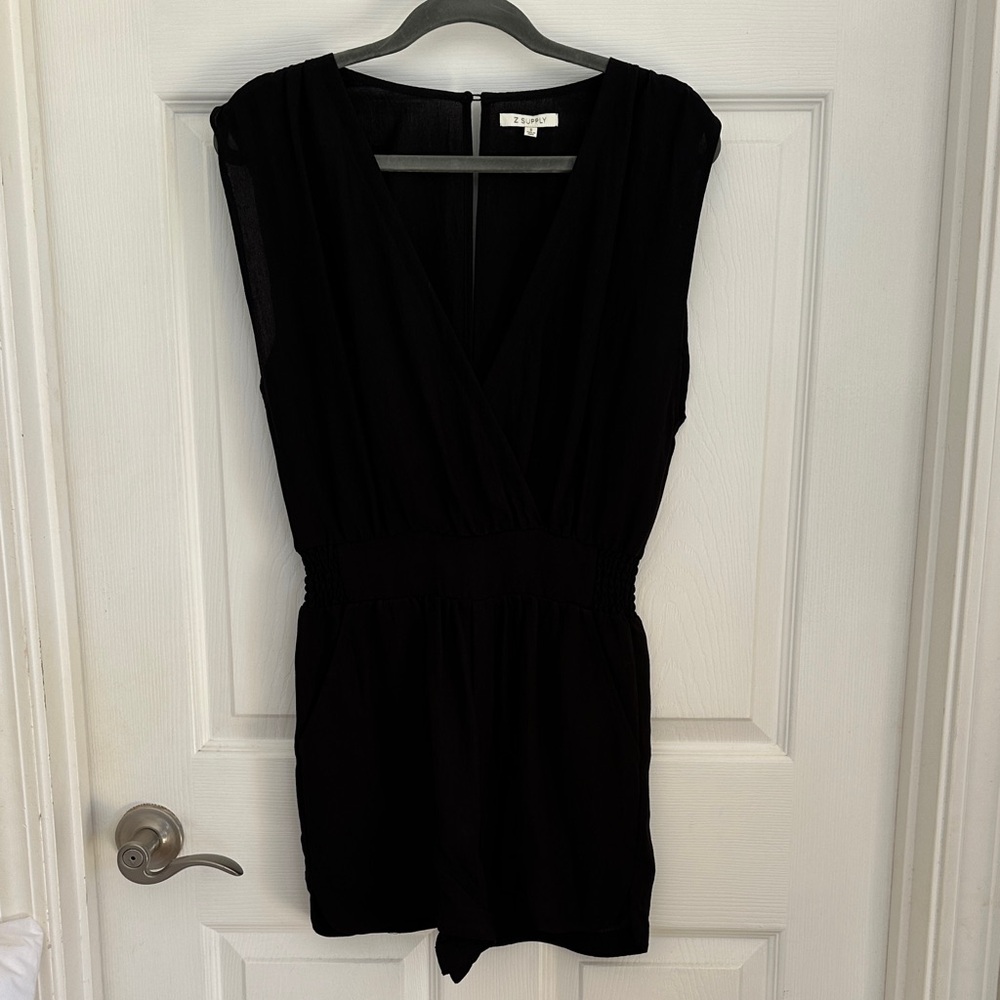 Z Supply Charcoal Sleeveless Top